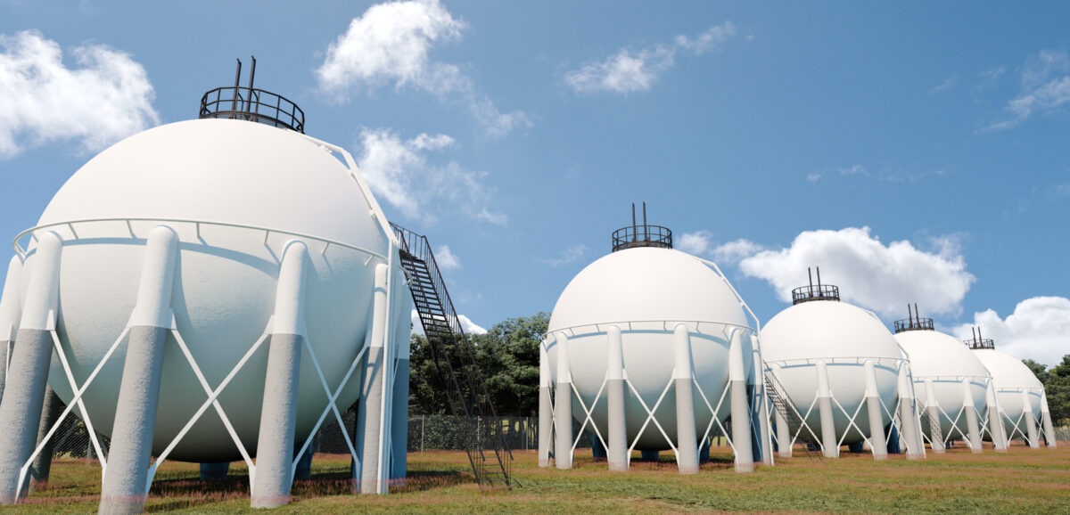natural-gas-storage-tank